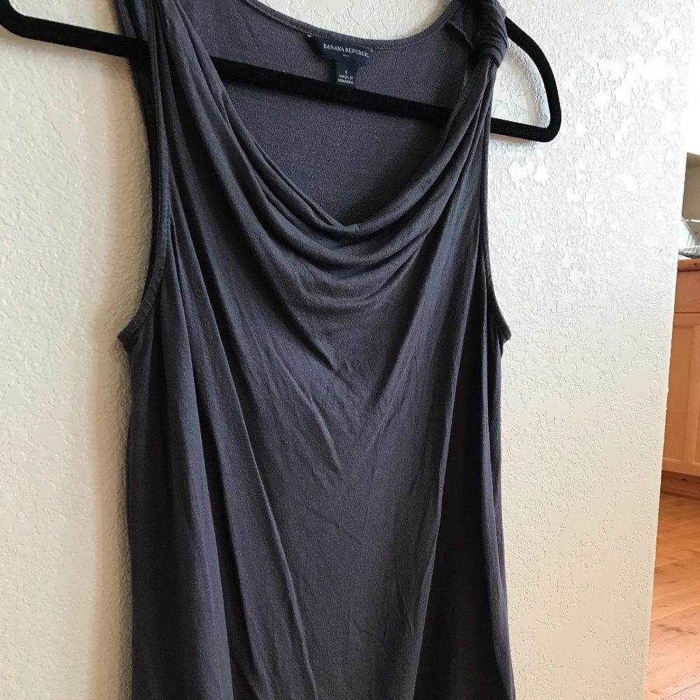 Banana Republic Sleeveless CowlNeck KnotTie Tank